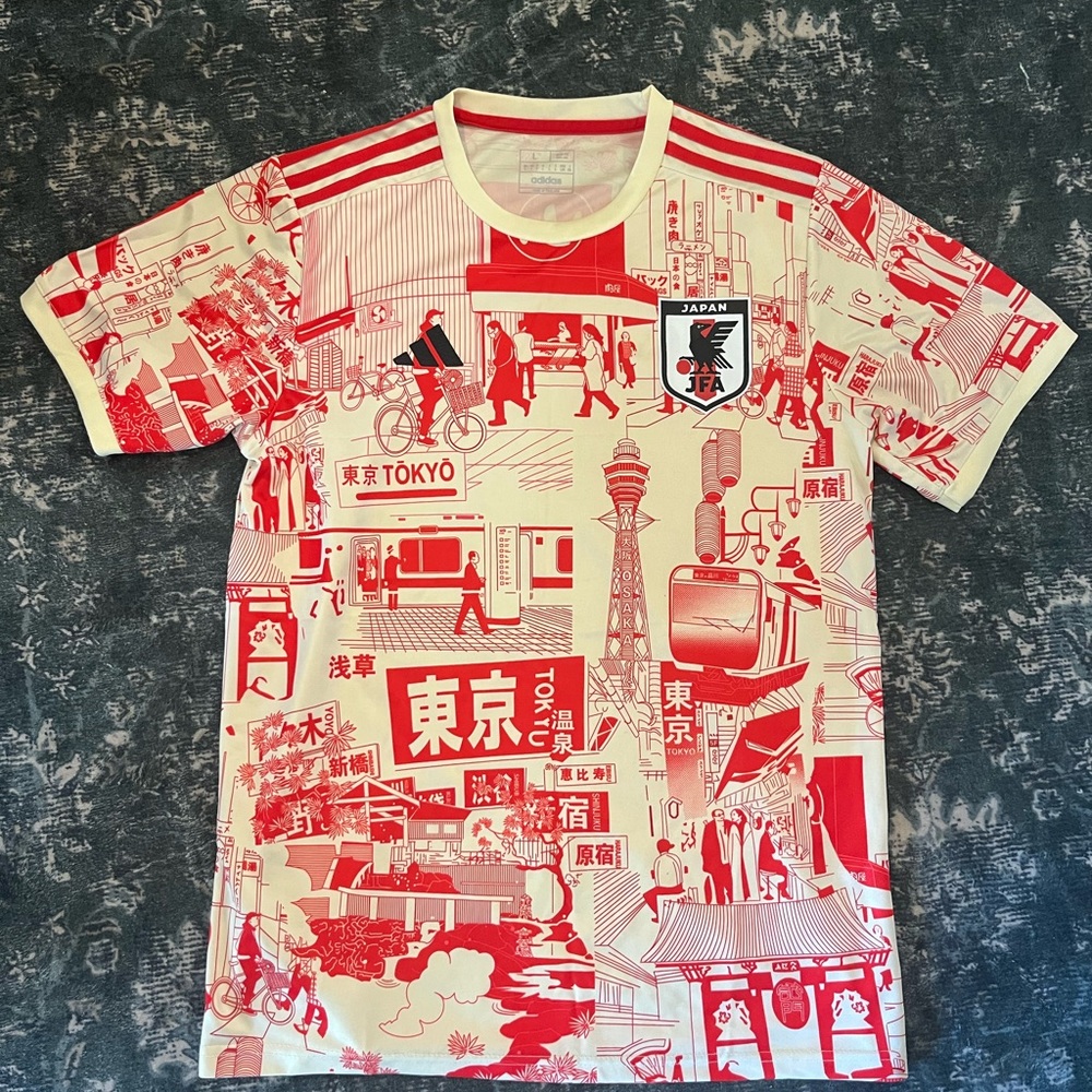 adidas Japan Graphic Print Men's Jersey - Red and Cream